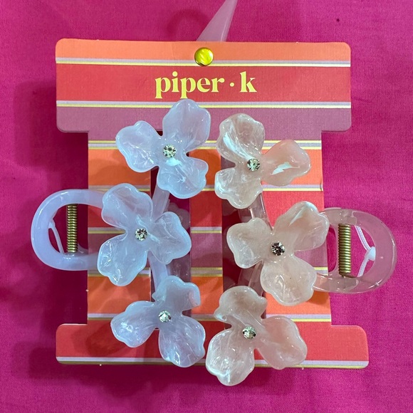 Piper K Floral Hair Claw Clips - Picture 1 of 3